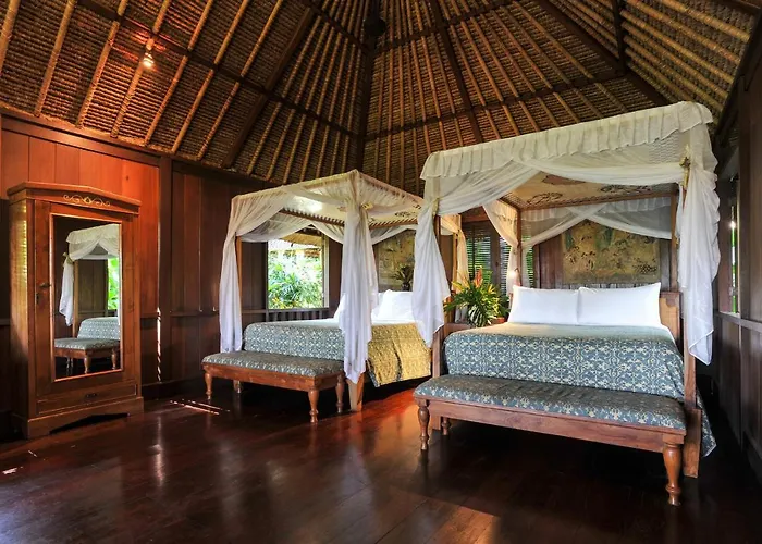 Resort Taman Bebek Bali 4*