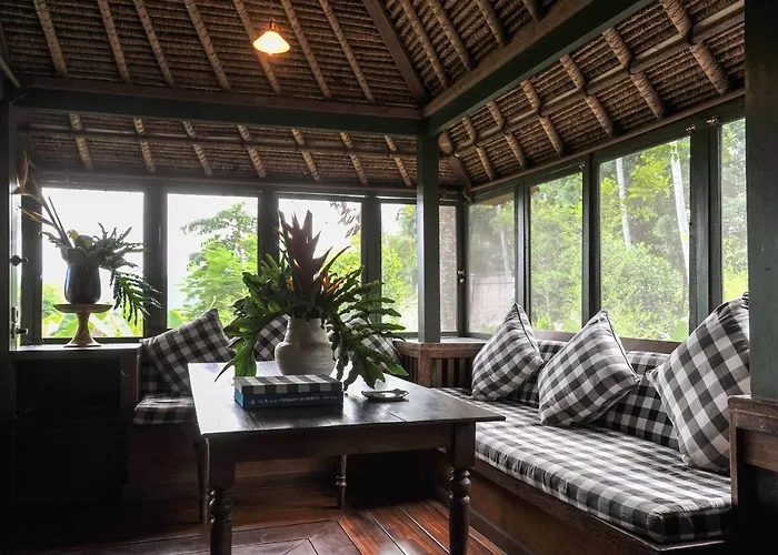 Resort Taman Bebek Bali 4*